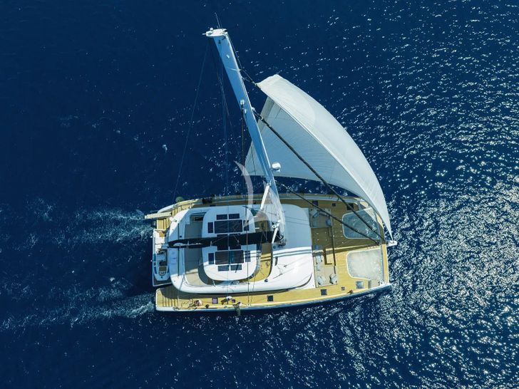 HONEYBIRD Sunreef 80 - top aerial shot cruising HONEYBIRD Sunreef 80 - top aerial shot cruising