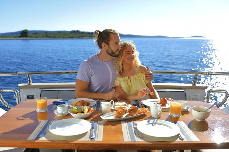 Charter Yacht HOPE I - Maiora 20S - 4 Cabins - Split - Hvar - Dubrovnik - Croatia