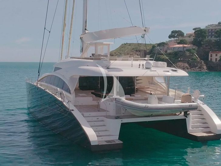 HOUBARA Sunreef 82 DD - aft shot HOUBARA Sunreef 82 DD - aft shot