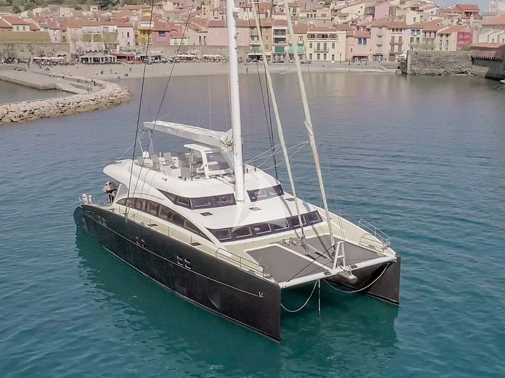 HOUBARA Sunreef 82 DD - main profile HOUBARA Sunreef 82 DD - main profile