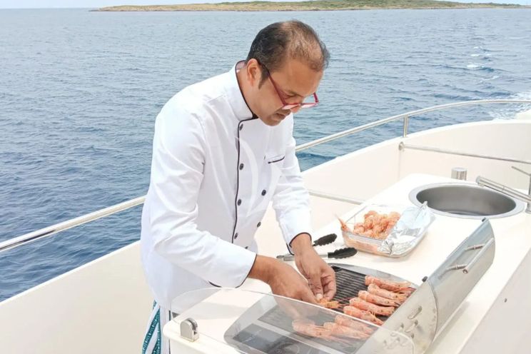 Charter Yacht HOUBARA - Sunreef 82 DD - 3 Cabins - Cannes - Monaco - St Tropez - French Riviera