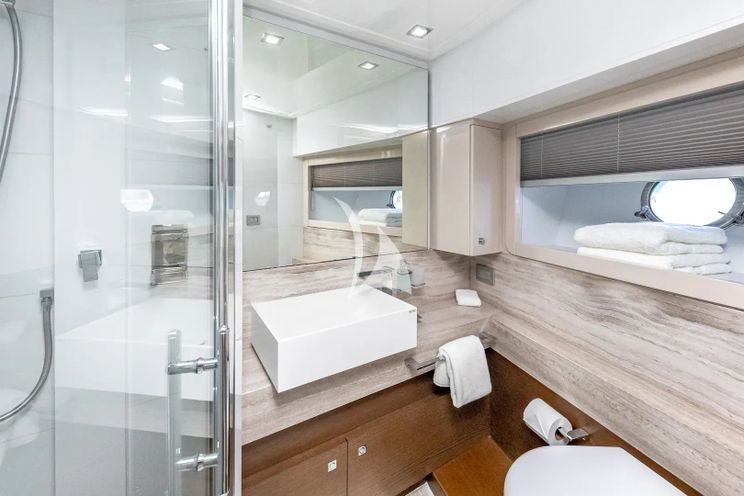 Charter Yacht HOYA SAXA - Ferretti 850 - 4 Cabins - Nassau - Exumas - Eleuthera - Bahamas