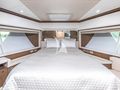 HOYA SAXA Ferretti 850 - VIP cabin 1 HOYA SAXA Ferretti 850 - VIP cabin 1