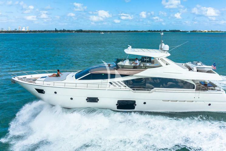 Charter Yacht HOYA SAXA - Ferretti 850 - 4 Cabins - Nassau - Exumas - Eleuthera - Bahamas