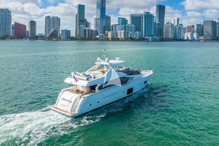 Charter Yacht HOYA SAXA - Ferretti 850 - 4 Cabins - Nassau - Exumas - Eleuthera - Bahamas