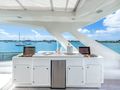 HOYA SAXA Ferretti 850 - flybridge kitchenette HOYA SAXA Ferretti 850 - flybridge kitchenette