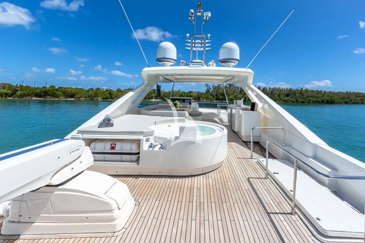 Charter Yacht HOYA SAXA - Ferretti 850 - 4 Cabins - Nassau - Exumas - Eleuthera - Bahamas