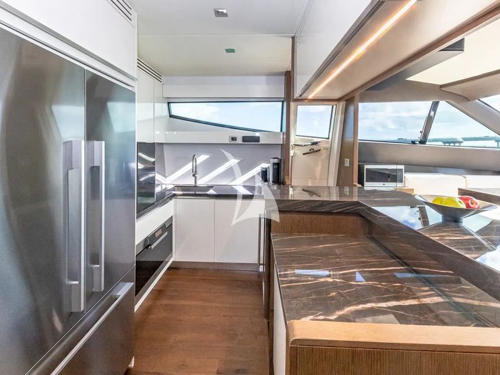 HOYA SAXA Ferretti 850 - galley equipment HOYA SAXA Ferretti 850 - galley equipment