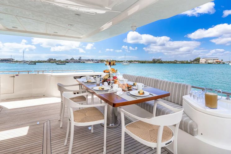 Charter Yacht HOYA SAXA - Ferretti 850 - 4 Cabins - Nassau - Exumas - Eleuthera - Bahamas