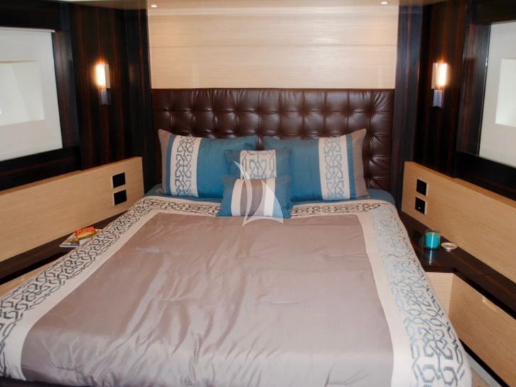 HUMILITAS II Sirena 64 - VIP cabin 2 HUMILITAS II Sirena 64 - VIP cabin 2