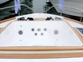 HUMILITAS II Sirena 64 - foredeck jacuzzi HUMILITAS II Sirena 64 - foredeck jacuzzi