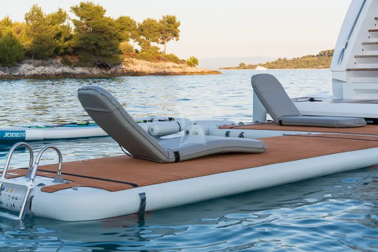 Charter Yacht HUNKY DORY OF LONDON - Sunseeker 86 - 4 Cabins - Split - Hvar - Dubrovnik - Croatia