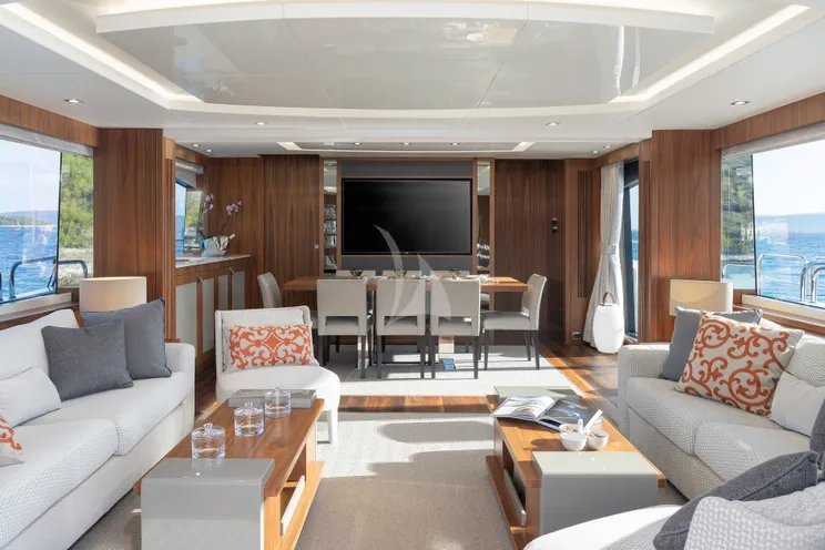 Charter Yacht HUNKY DORY OF LONDON - Sunseeker 86 - 4 Cabins - Split - Hvar - Dubrovnik - Croatia