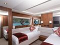 HUNKY DORY OF LONDON Sunseeker 86 - twin cabin 2 HUNKY DORY OF LONDON Sunseeker 86 - twin cabin 2