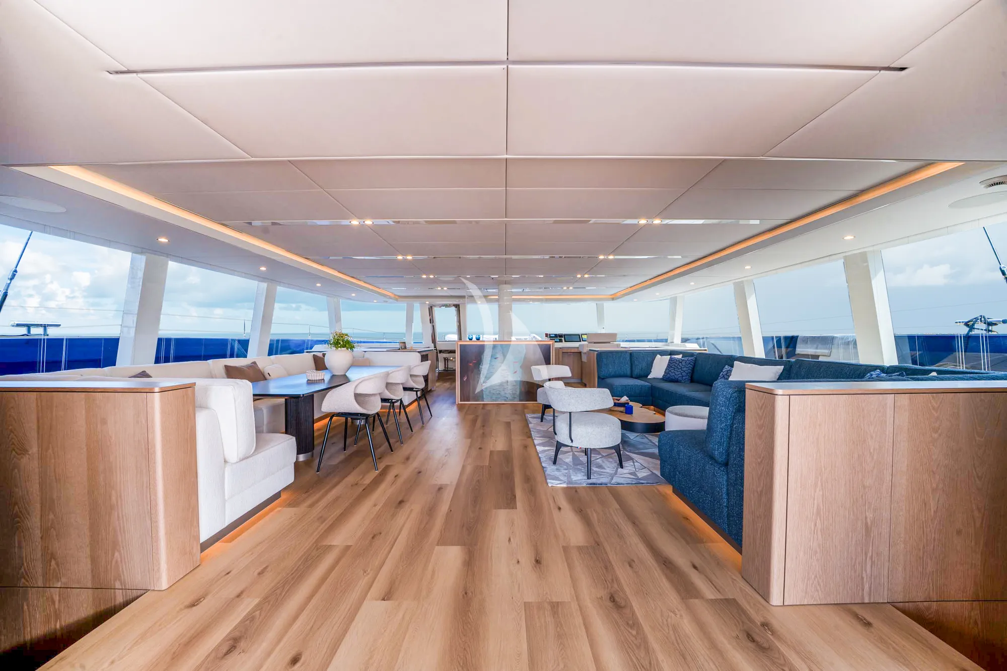 Charter Yacht HU LYSSE - Sunreef 80 Sail Eco - 4 Cabins - Sete - Cannes - St Tropez - Monaco - The French Riviera