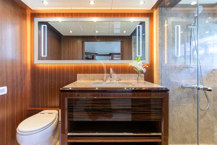 Charter Yacht I C - Ocean Alexander - 5 Cabins - Nassau - Exumas - Staniel Cay