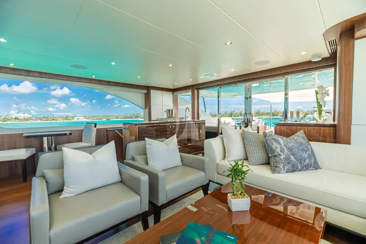 Charter Yacht ISLAND COWBOY - Ocean Alexander 37L - 5 Cabins - Nassau - Exumas - Staniel Cay - Bahamas