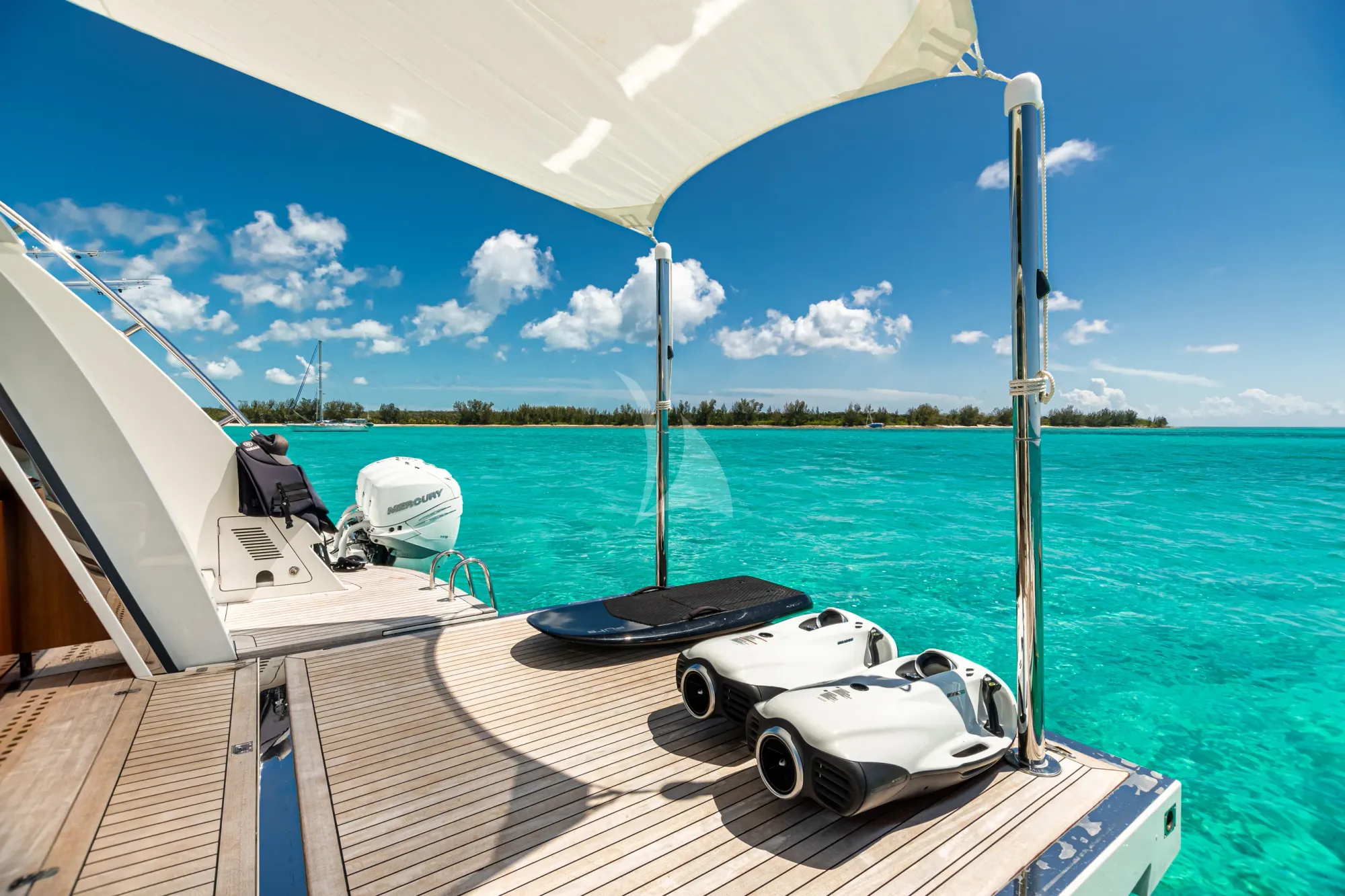 Charter Yacht ISLAND COWBOY - Ocean Alexander 37L - 5 Cabins - Nassau - Exumas - Staniel Cay - Bahamas