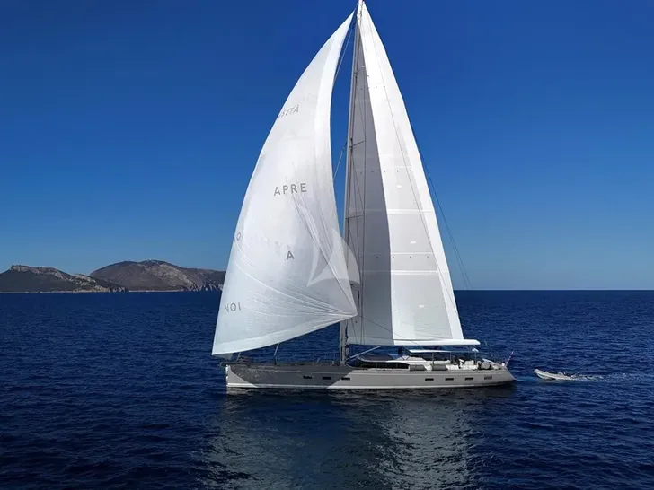 IL MIO CANTO LIBERO Nautor's Swan 105 - sailing profile IL MIO CANTO LIBERO Nautor's Swan 105 - sailing profile