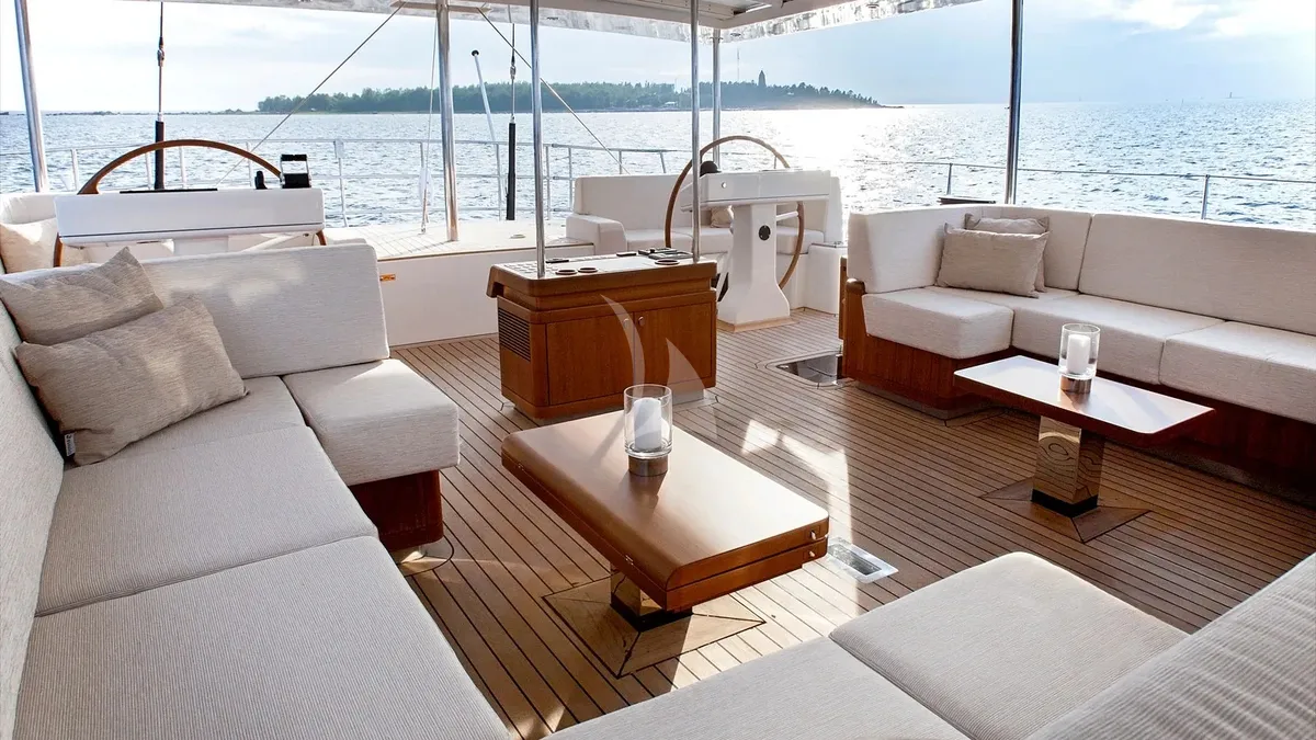 Charter Yacht IL MIO CANTO LIBERO - Nautor's Swan 105 - 4 Cabins - Moorea - Tahiti - French Polynesia