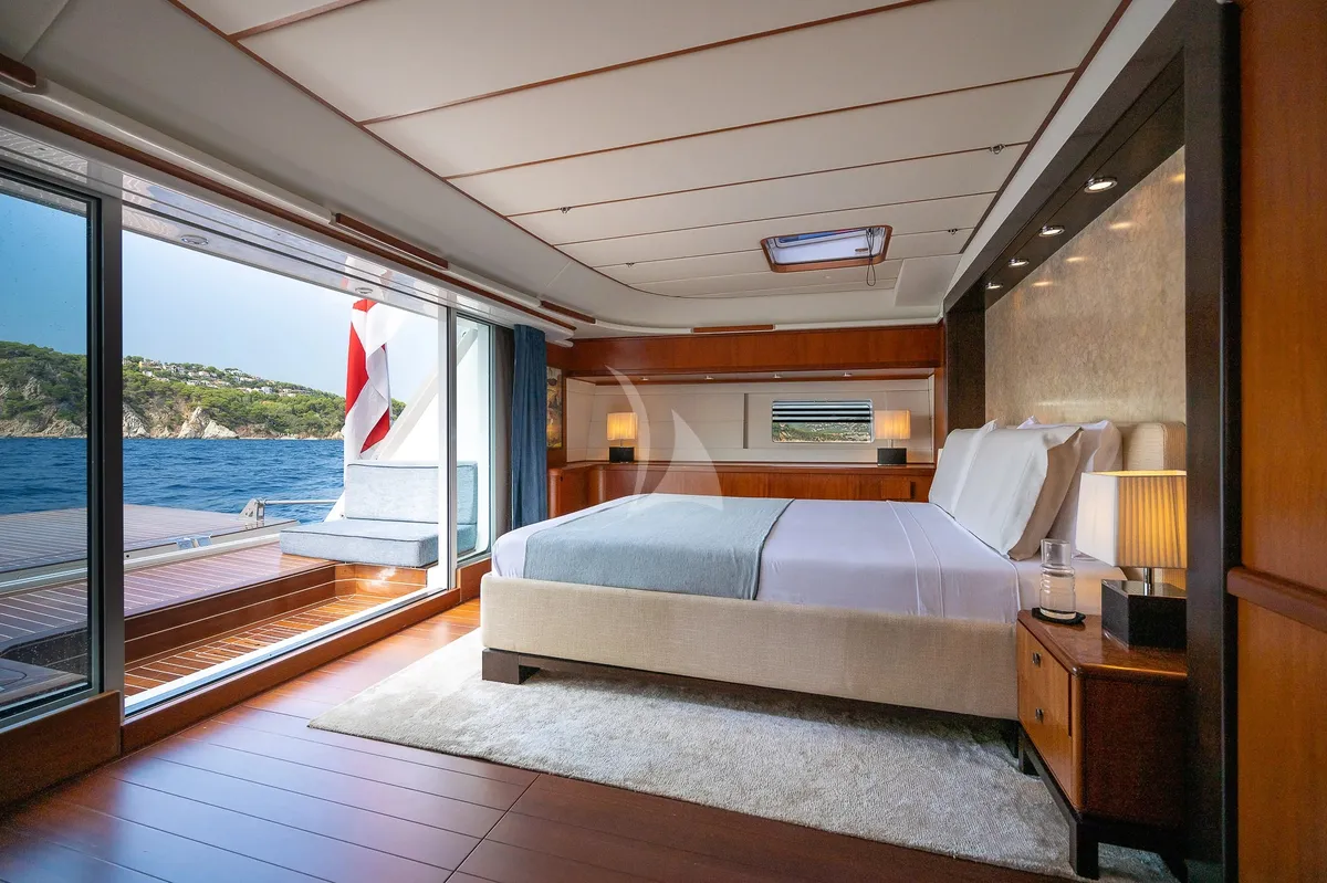 Charter Yacht IL MIO CANTO LIBERO - Nautor's Swan 105 - 4 Cabins - Moorea - Tahiti - French Polynesia