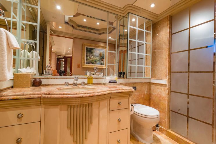 Charter Yacht I LOVE THIS BOAT - Christensen 145 - 5 Cabins - Nassau - Exumas - Bahamas