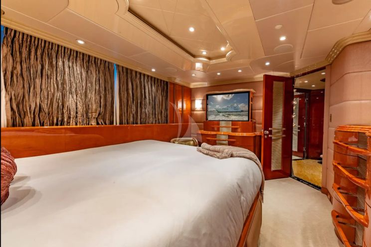 Charter Yacht I LOVE THIS BOAT - Christensen 145 - 5 Cabins - Nassau - Exumas - Bahamas