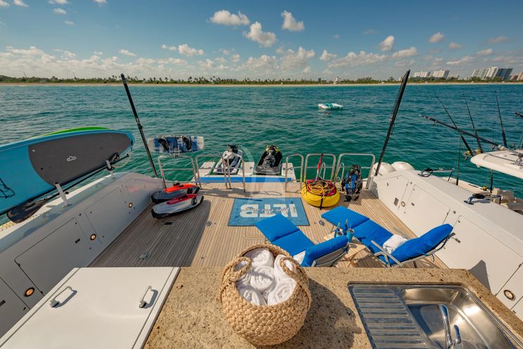 Charter Yacht I LOVE THIS BOAT - Christensen 145 - 5 Cabins - Nassau - Exumas - Bahamas