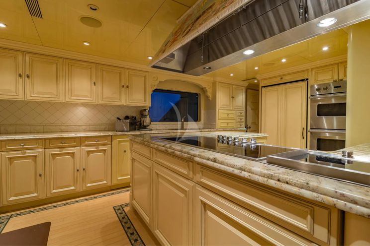 Charter Yacht I LOVE THIS BOAT - Christensen 145 - 5 Cabins - Nassau - Exumas - Bahamas