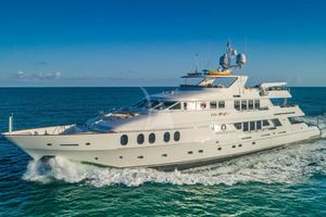 I LOVE THIS BOAT - Christensen 145 - 5 Cabins - Nassau - Exumas - Bahamas I LOVE THIS BOAT - Christensen 145 - 5 Cabins - Nassau - Exumas - Bahamas