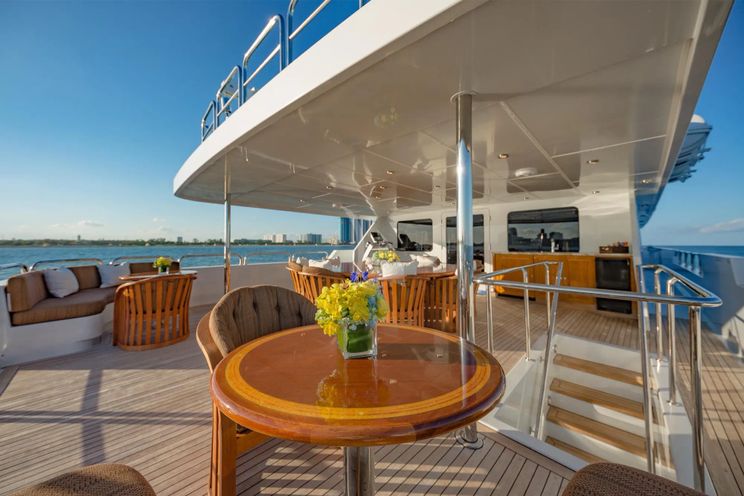 Charter Yacht I LOVE THIS BOAT - Christensen 145 - 5 Cabins - Nassau - Exumas - Bahamas