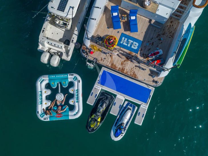 I LOVE THIS BOAT Christensen 145 - water toys I LOVE THIS BOAT Christensen 145 - water toys