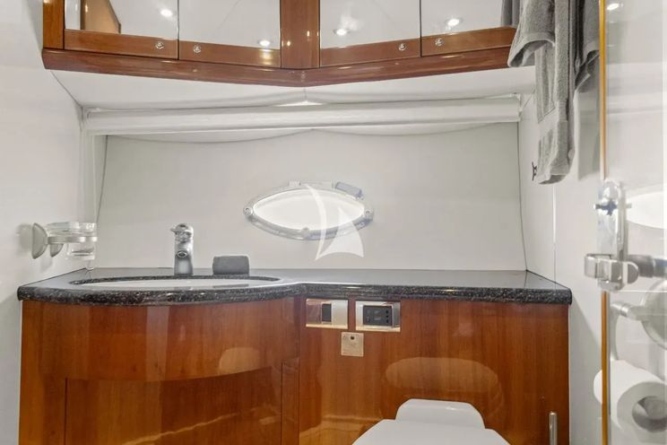 Charter Yacht IMPERIUM - Sunseeker Predator 68 - 2 Cabins - Cannes - Nice - Antibes - St Tropez - French Riviera - Monaco