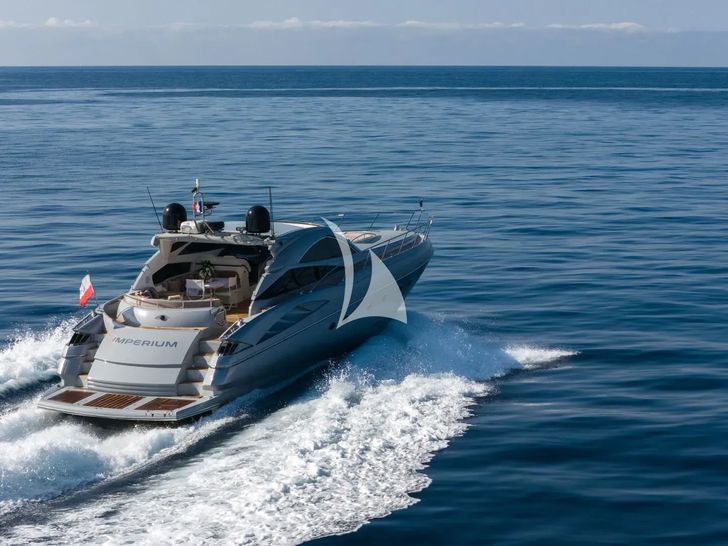 IMPERIUM Sunseeker Predator 68 - cruising aft view IMPERIUM Sunseeker Predator 68 - cruising aft view