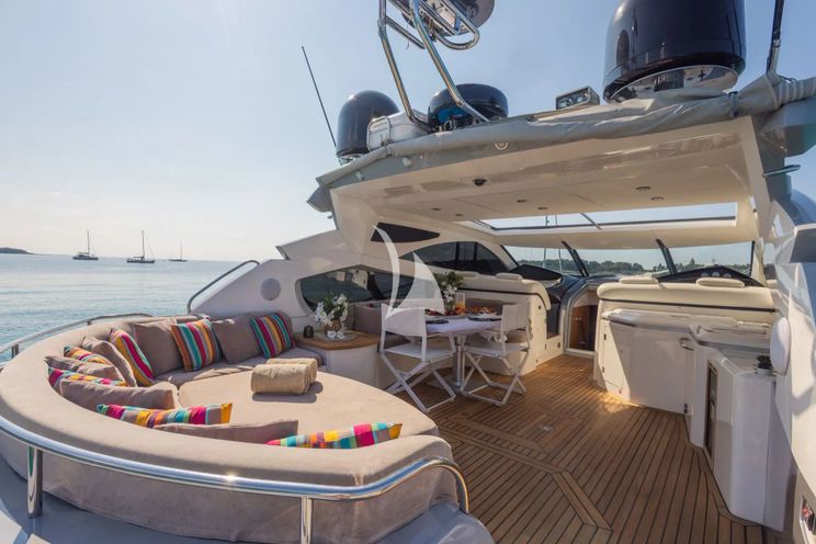 Charter Yacht IMPERIUM - Sunseeker Predator 68 - 2 Cabins - Cannes - Nice - Antibes - St Tropez - French Riviera - Monaco