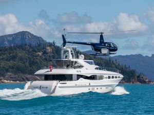 IMPULSIVE - Mondomarine 40m - 5 Cabins - Sydney - Whitsunday Islands - Australia IMPULSIVE - Mondomarine 40m - 5 Cabins - Sydney - Whitsunday Islands - Australia