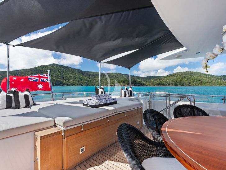 IMPULSIVE Mondomarine 40m - sun deck bronzing area IMPULSIVE Mondomarine 40m - sun deck bronzing area