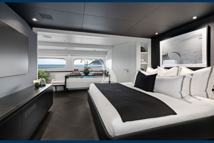 Charter Yacht IMPULSIVE - Mondomarine 40m - 5 Cabins - Sydney - Whitsunday Islands - Australia