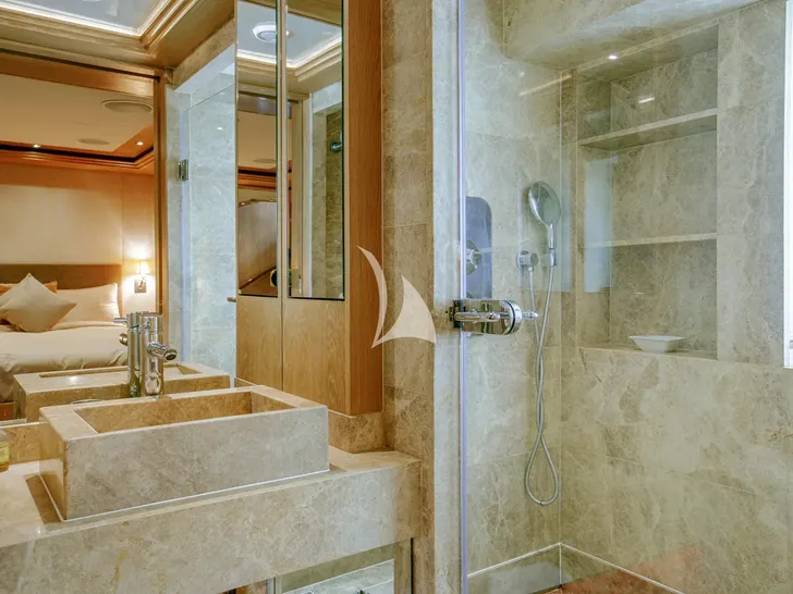 INDIANA Bilgin 127 - VIP cabin 3 bathroom INDIANA Bilgin 127 - VIP cabin 3 bathroom