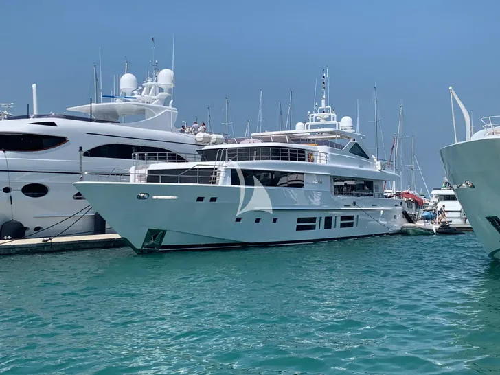 INDIANA Bilgin 127 - docked INDIANA Bilgin 127 - docked