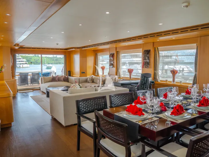 INDIANA Bilgin 127 - indoor dining area INDIANA Bilgin 127 - indoor dining area