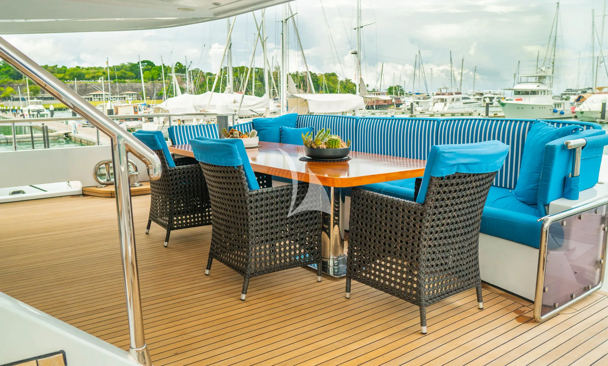 Charter Yacht INDIANA - Bilgin 127 - 4 Cabins - Phang Nga Bay - Phuket - Phi Phi Islands - Similan Islands - Thailand