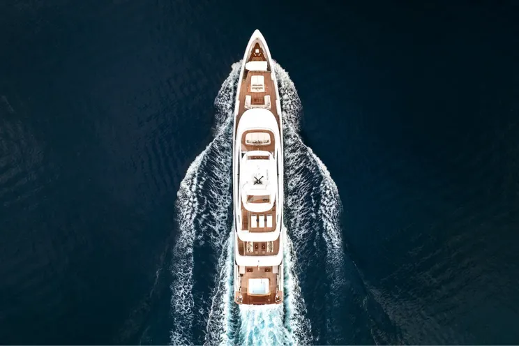 Charter Yacht INDIGO - Benetti B.Now 50 - 5 Cabins - Cannes - Monaco - St Tropez - Nice - Antibes - The French Riviera