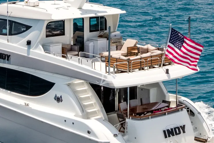 Charter Yacht INDY - Hatteras 85 - 4 Cabins - Newport - Martha’s Vineyard - Nantucket - New England