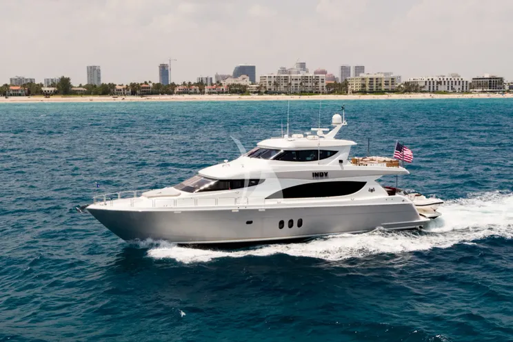 Charter Yacht INDY - Hatteras 85 - 4 Cabins - Newport - Martha’s Vineyard - Nantucket - New England