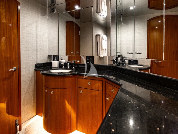 INDY Hatteras 85 master cabin bathroom vanity INDY Hatteras 85 master cabin bathroom vanity