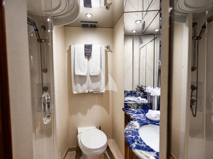 INDY Hatteras 85 twin cabin bathroom INDY Hatteras 85 twin cabin bathroom