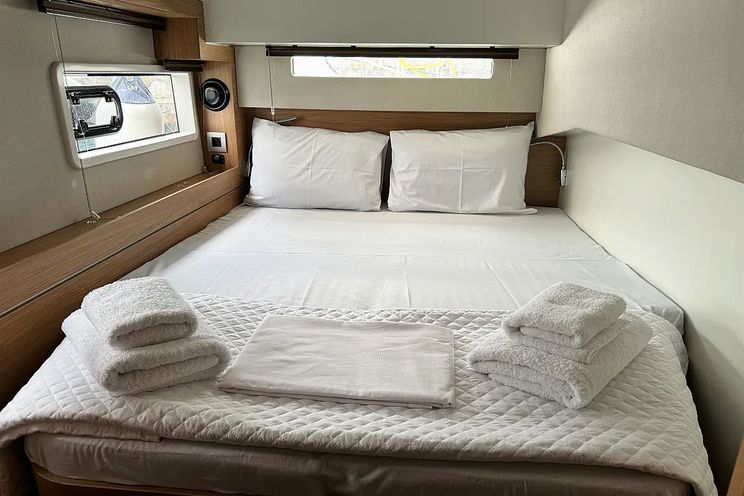 Charter Yacht INFINITY - Bali 4.2 - 4 Cabins - Athens - Mykonos - Paros - Cyclades - Greece