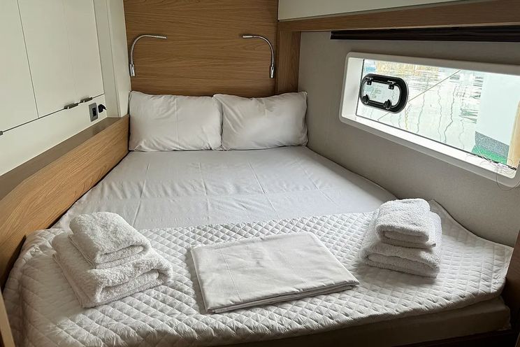 Charter Yacht INFINITY - Bali 4.2 - 4 Cabins - Athens - Mykonos - Paros - Cyclades - Greece