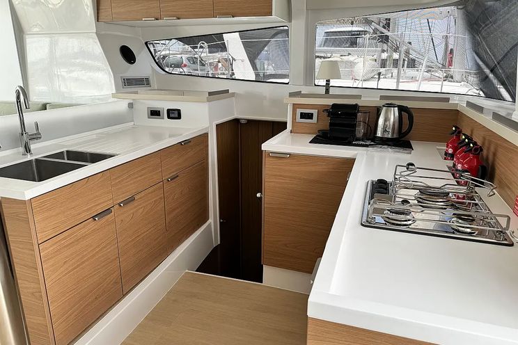 Charter Yacht INFINITY - Bali 4.2 - 4 Cabins - Athens - Mykonos - Paros - Cyclades - Greece